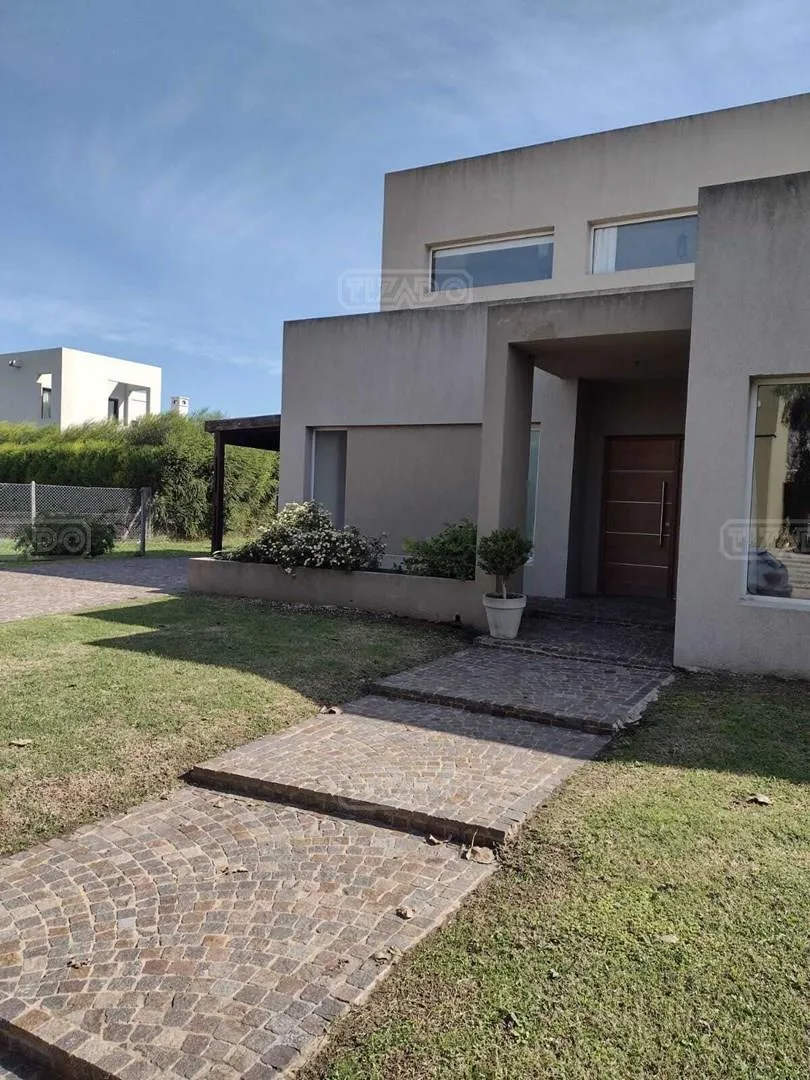 Casa Quinta en Alquiler en El Cantón, Escobar, G. B. a. Zona Norte