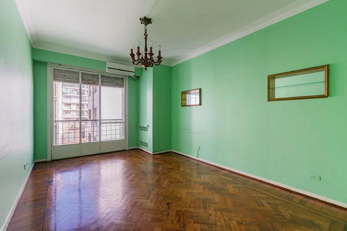 Apartamento de 3 ambientes com dependência em Retiro