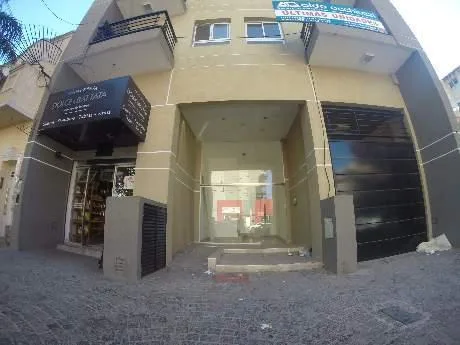 Полуэтажная квартира-студия в Lanús Oeste