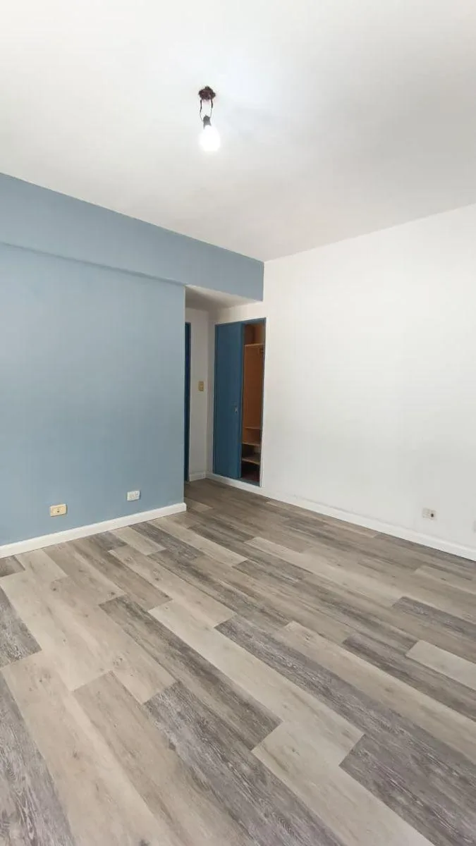 Two-room apartment with parking in La Matanza