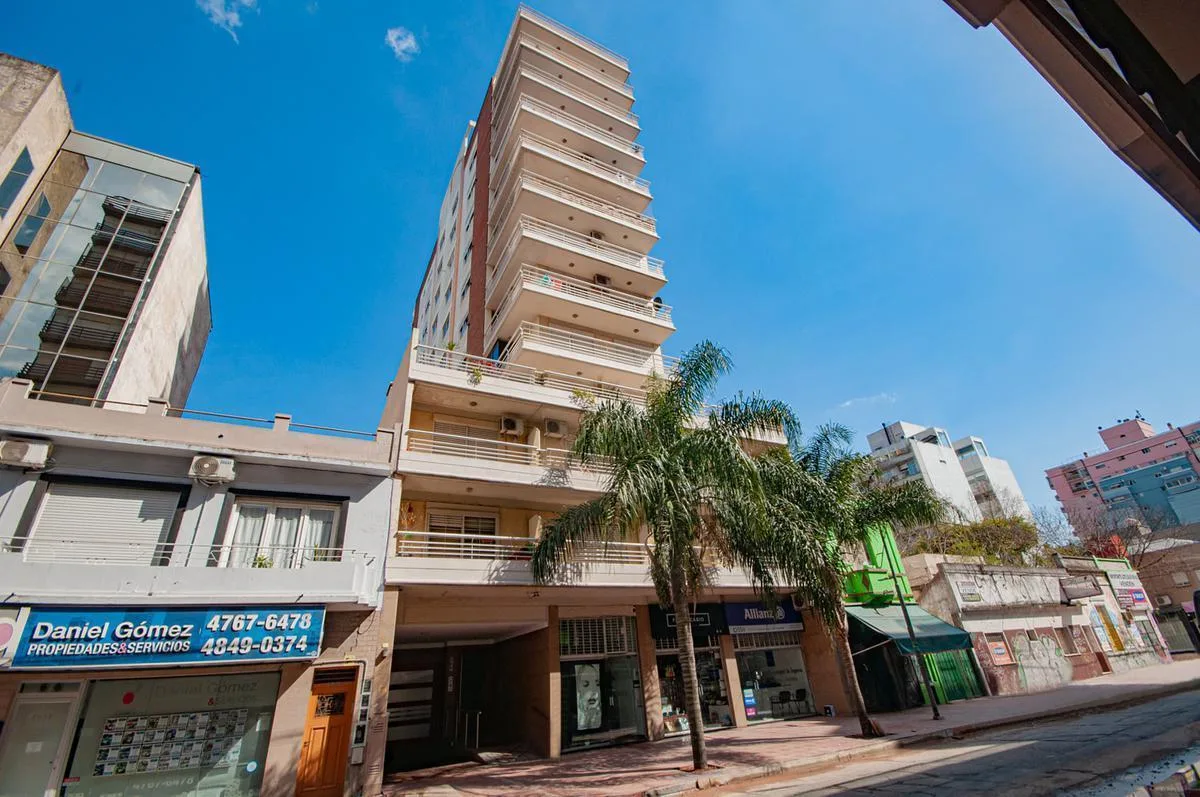 Studio apartment facing the street in General San Martín