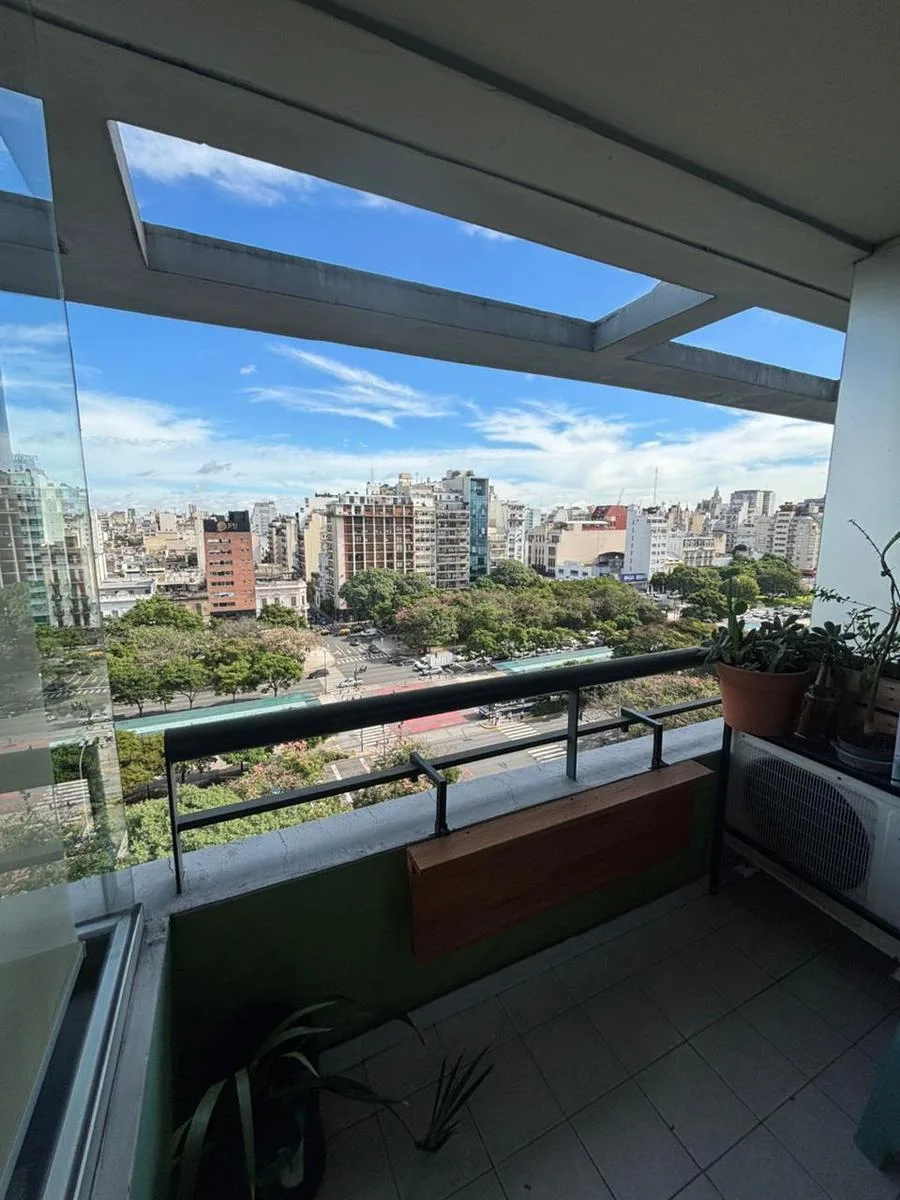 Kitnet mobiliada com varanda em Monserrat