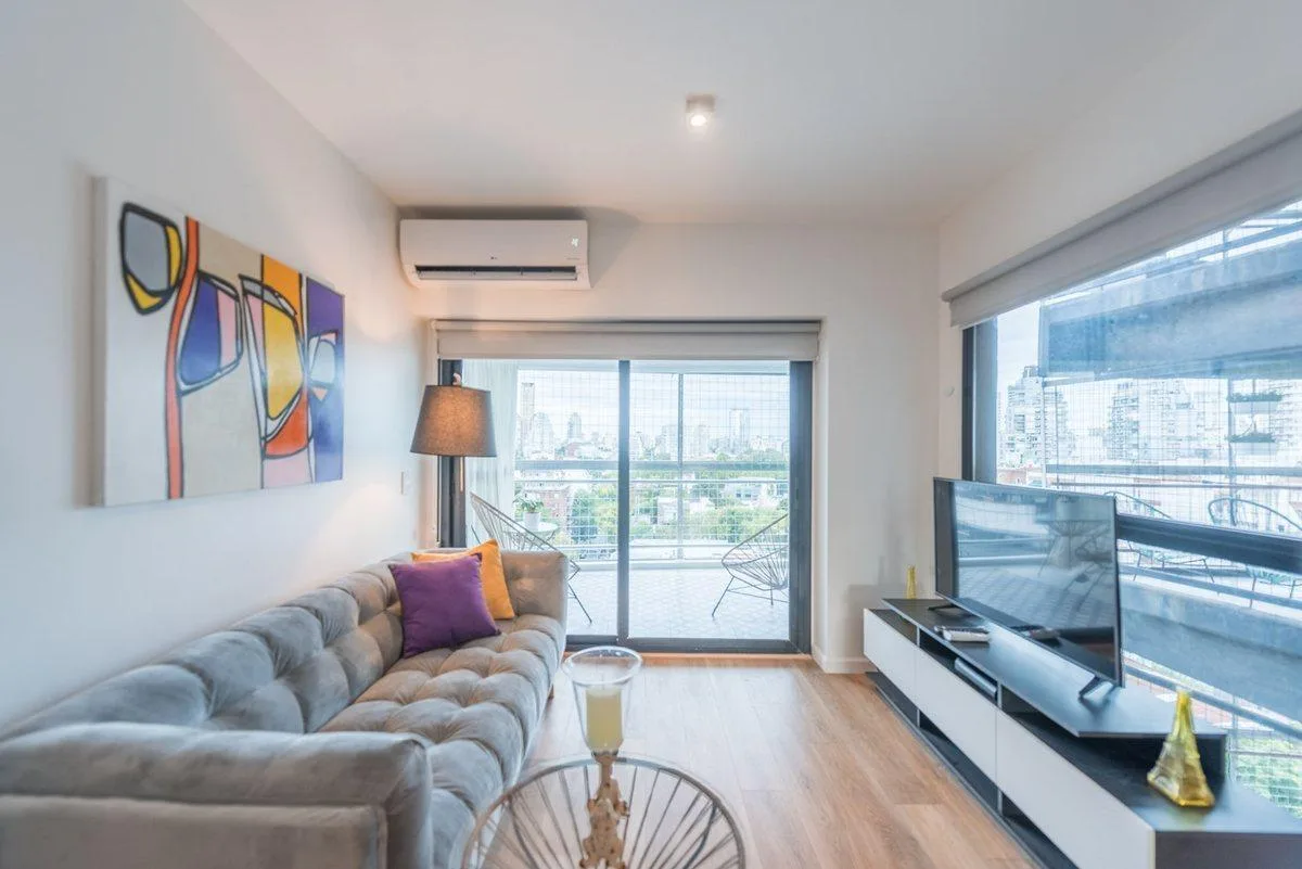 Fully furnished studio apartment with parking in Palermo