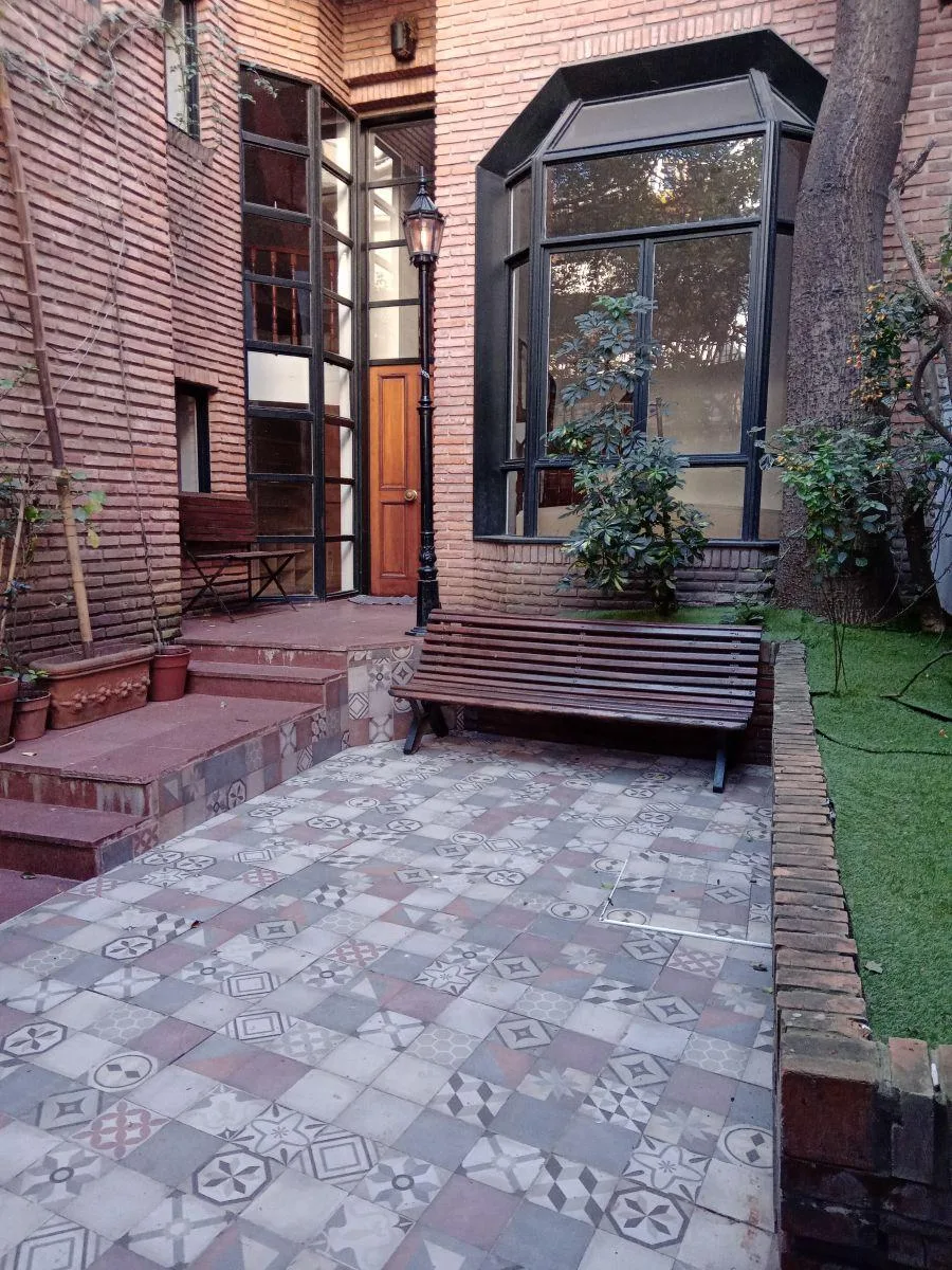 Дом с 4 спальнями в Palermo