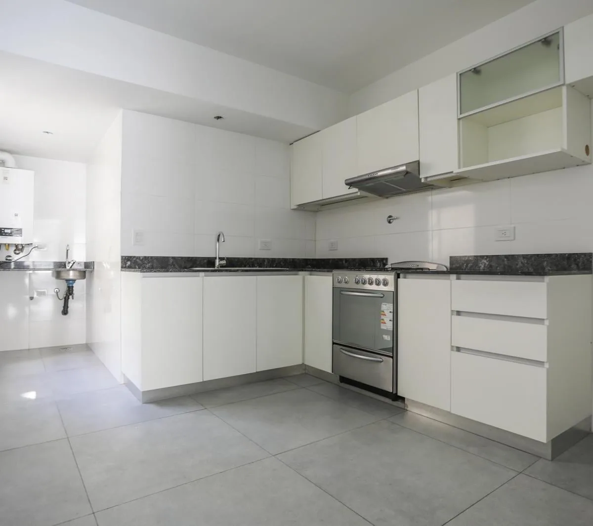 Departamento de 3 ambientes con seguridad 24 horas en Villa Crespo