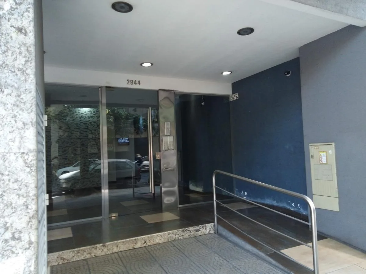 Квартира-студия в Flores с балконом