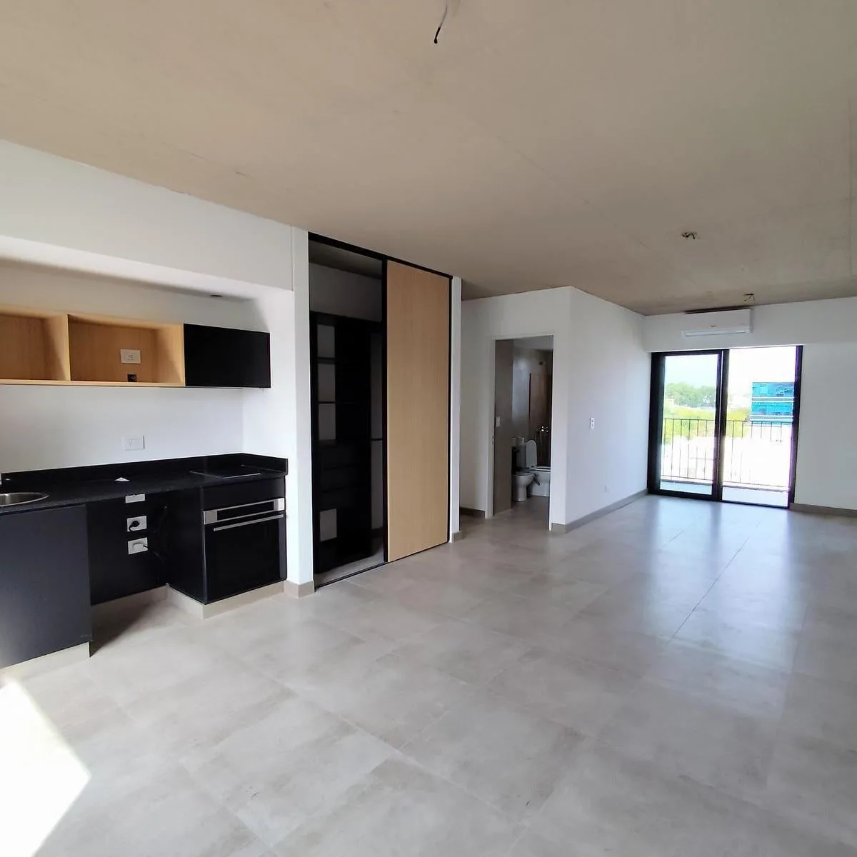Monoambiente a estrenar con balcón en Villa Ortúzar