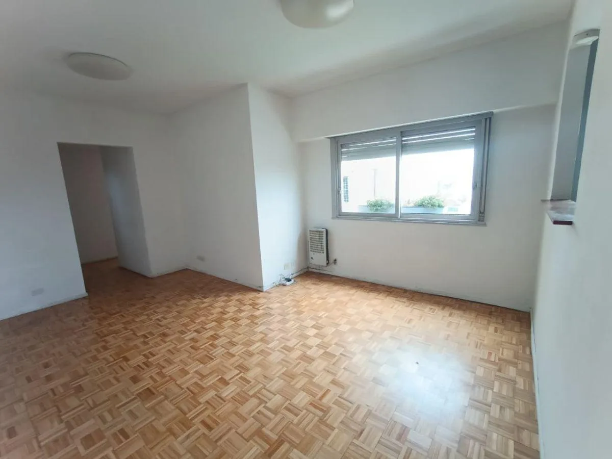 Two-bedroom apartment in Chacarita