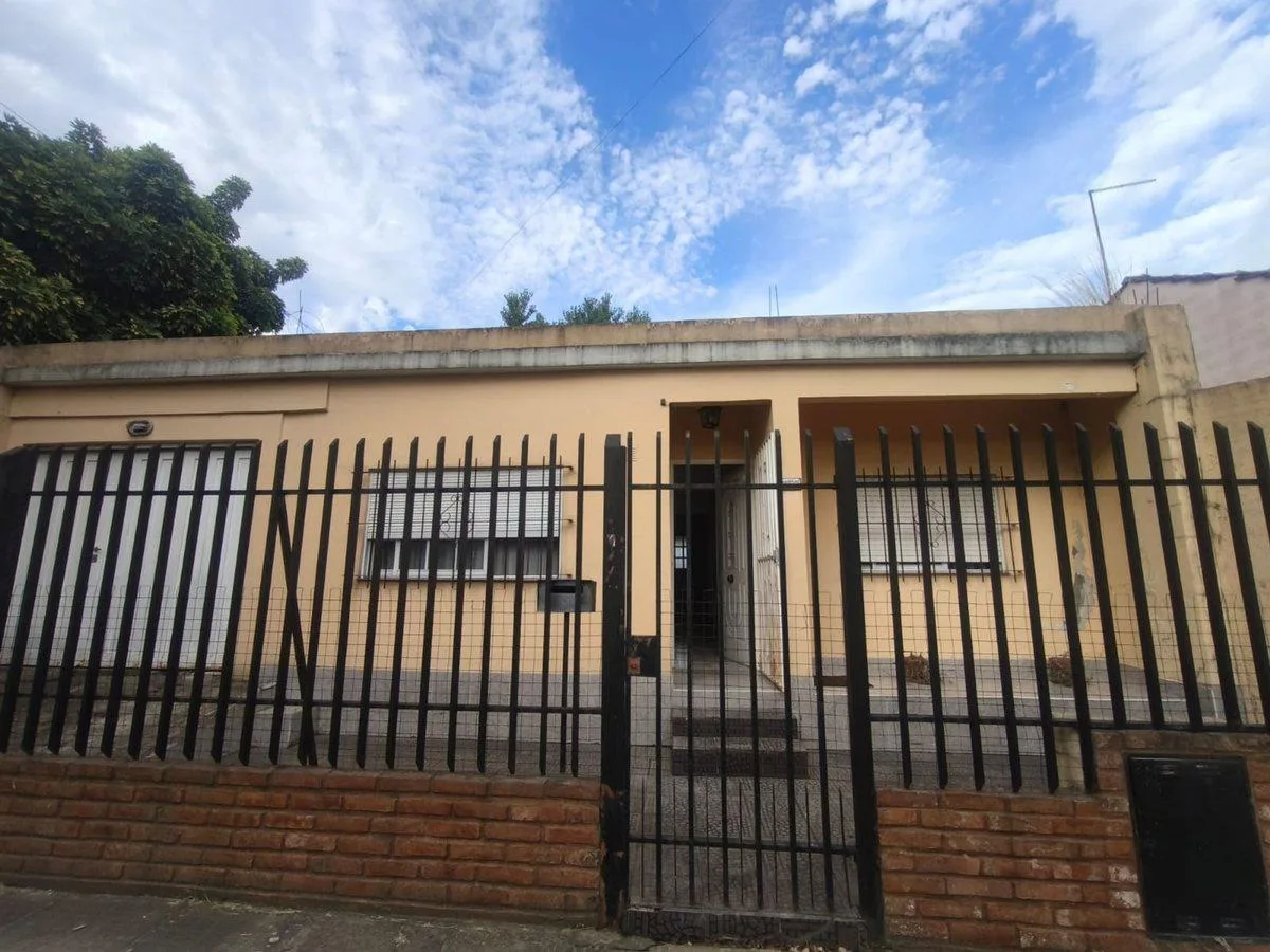 Casa en Alquiler 3 Ambientes