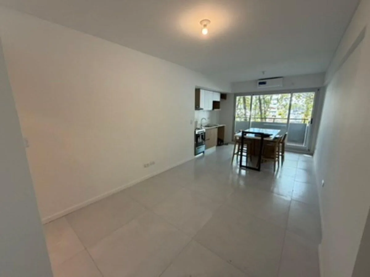 Departamento de 2 ambientes a estrenar con balcón en Villa Santa Rita