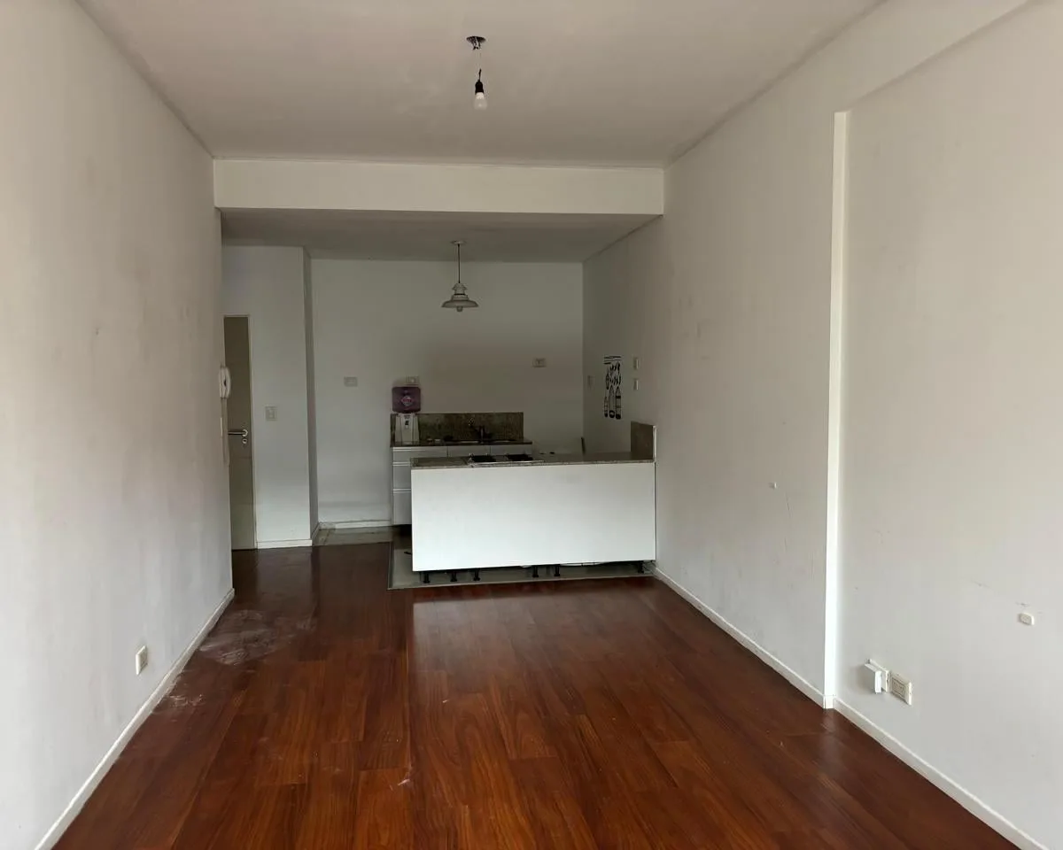 Alquiler 2 Ambientes con Patio. Complejo Erre. Belgrano