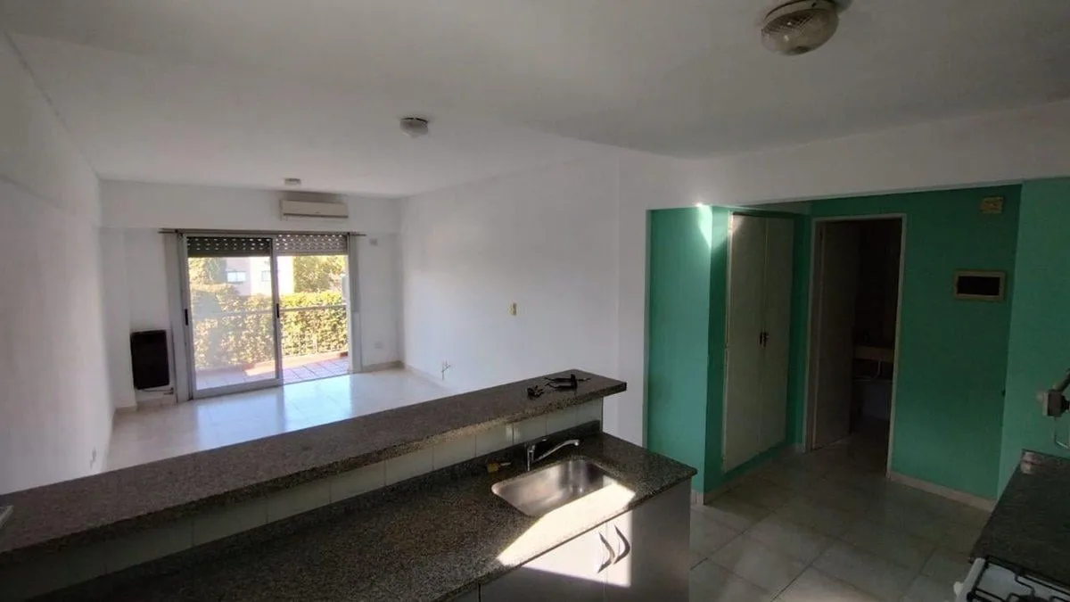 Studio apartment with balcony in San Fernando