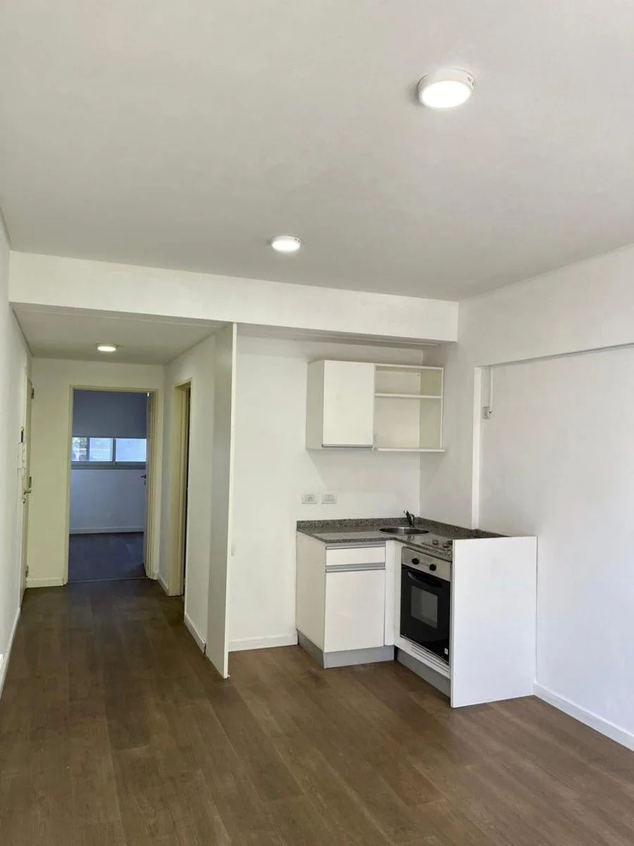 Departamento de 2 ambientes en Flores