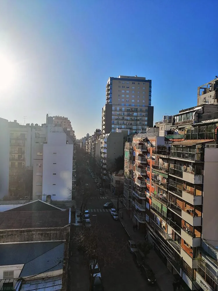 Трёхкомнатная квартира с балконом в Villa Crespo