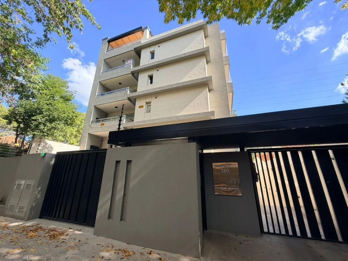 Kitnet com vaga de garagem em Monte Grande