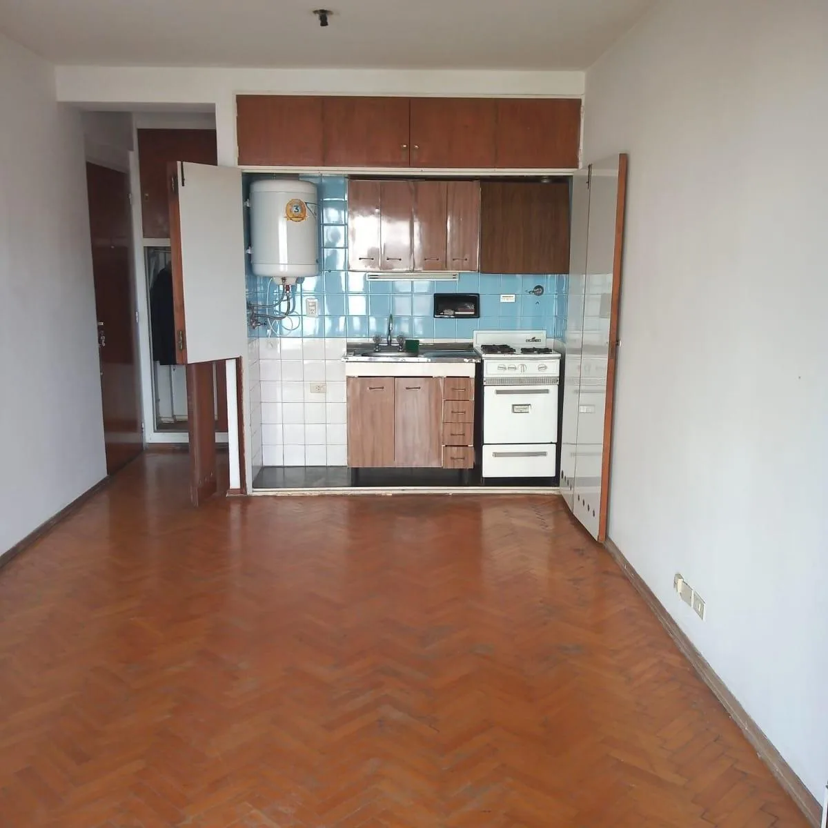 Kitnet com varanda em Caballito