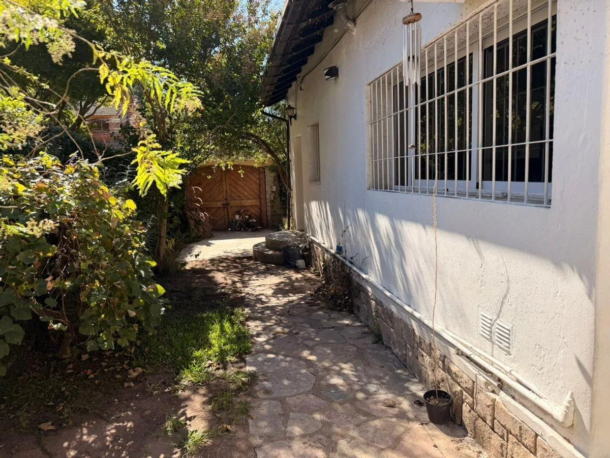 Casa de três dormitórios em Martínez