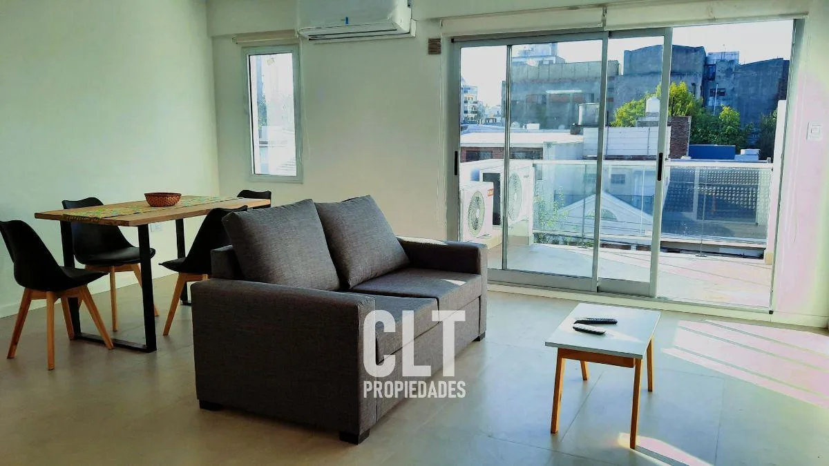 One-bedroom apartment with balcony in Flores