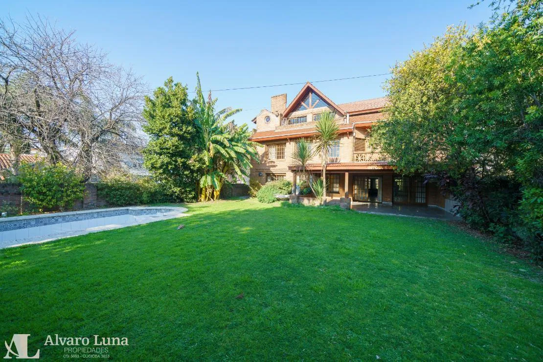 Casa com 4 dormitórios em Vicente López