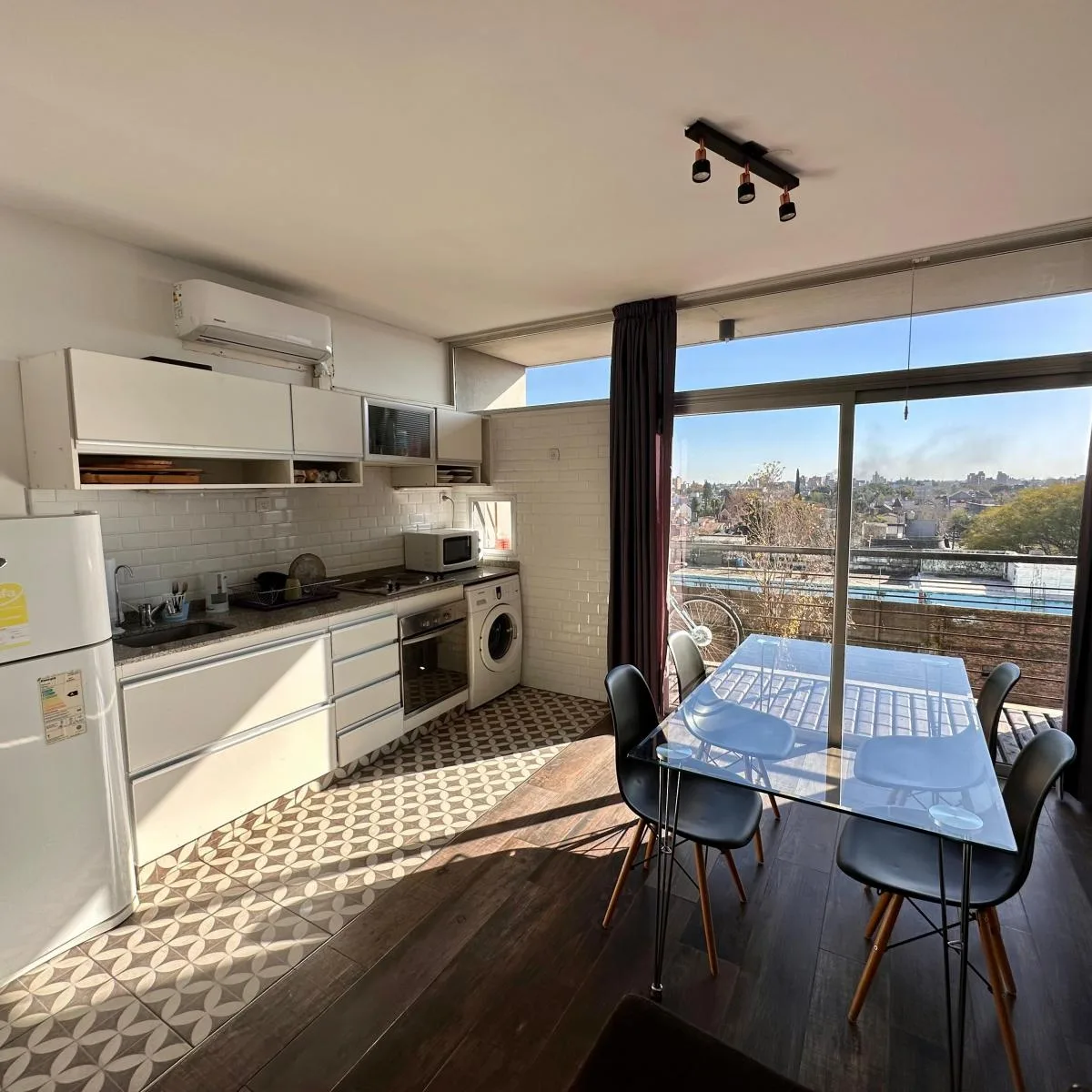 Departamento de 2 ambientes con balcón en Morón