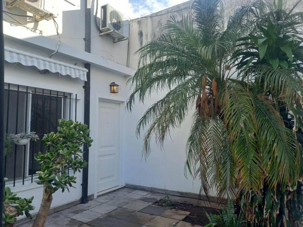 PH dúplex de 2 ambientes en Villa Sarmiento (Morón)
