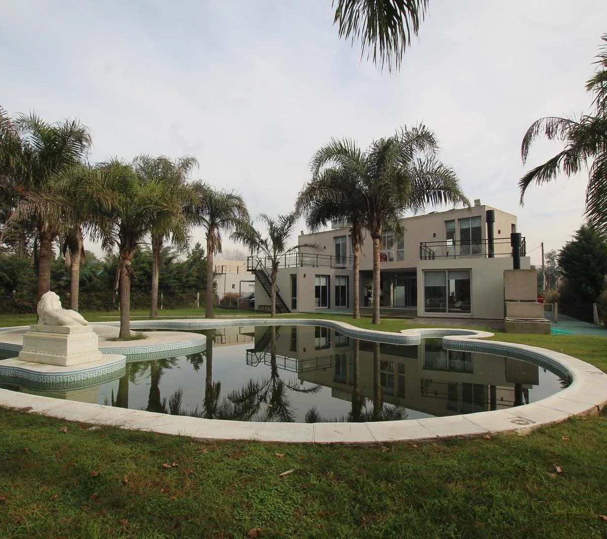 Casa mobiliada com 4 quartos em Club de Campo Las Perdices, Virrey del Pino