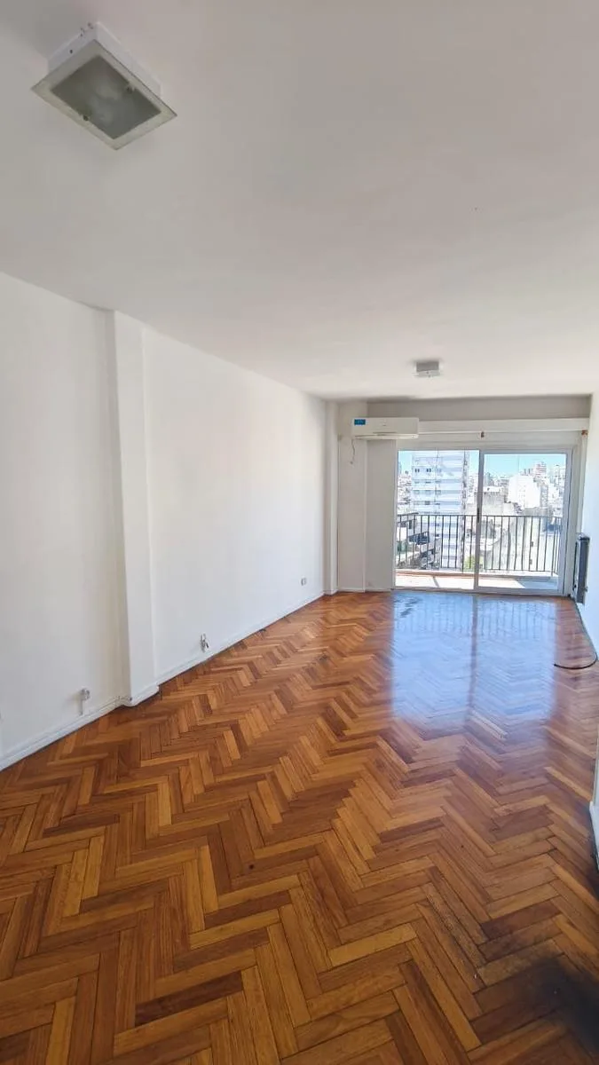 Двухспальная квартира на верхнем этаже с балконом в Balvanera