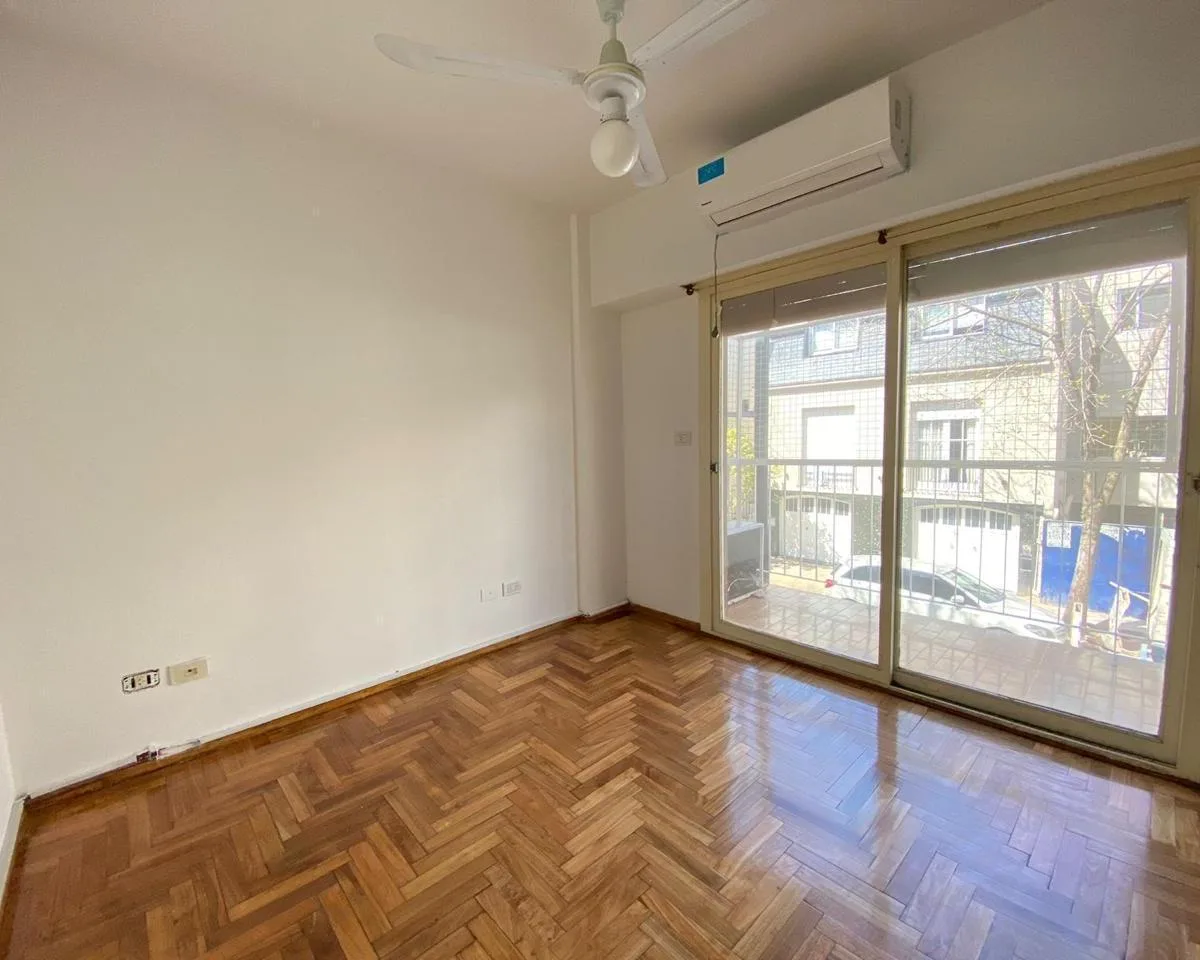 Three-bedroom four-room apartment in Núñez