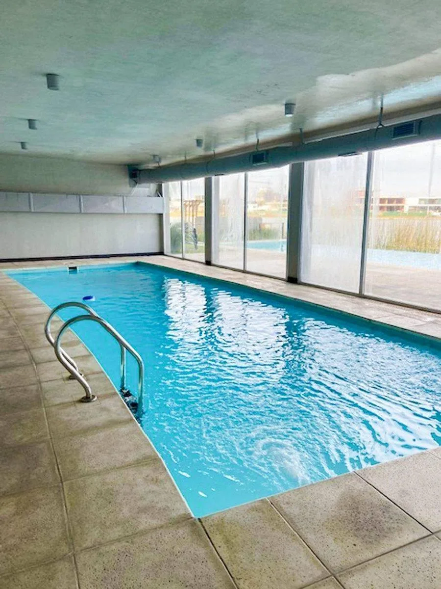 Two-room apartment in Tigre with lake-view balcony at Acqua Golf 1