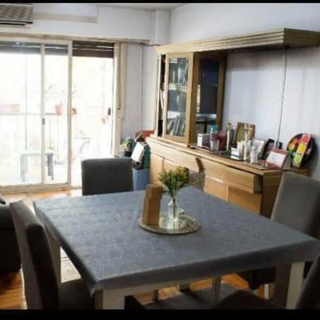 Departamento de 2 ambientes con balcón en Floresta