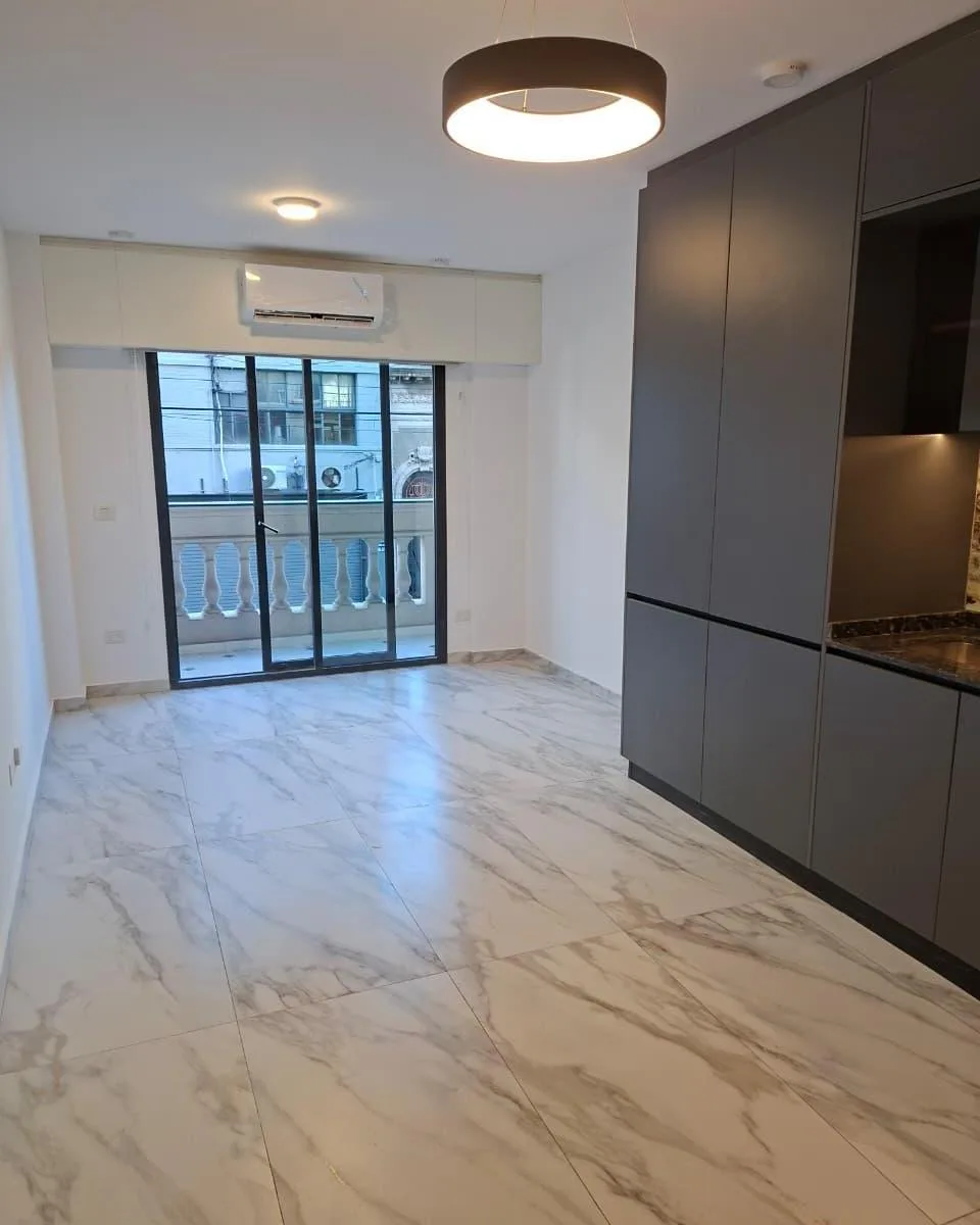 Brand-new furnished studio apartment in Flores