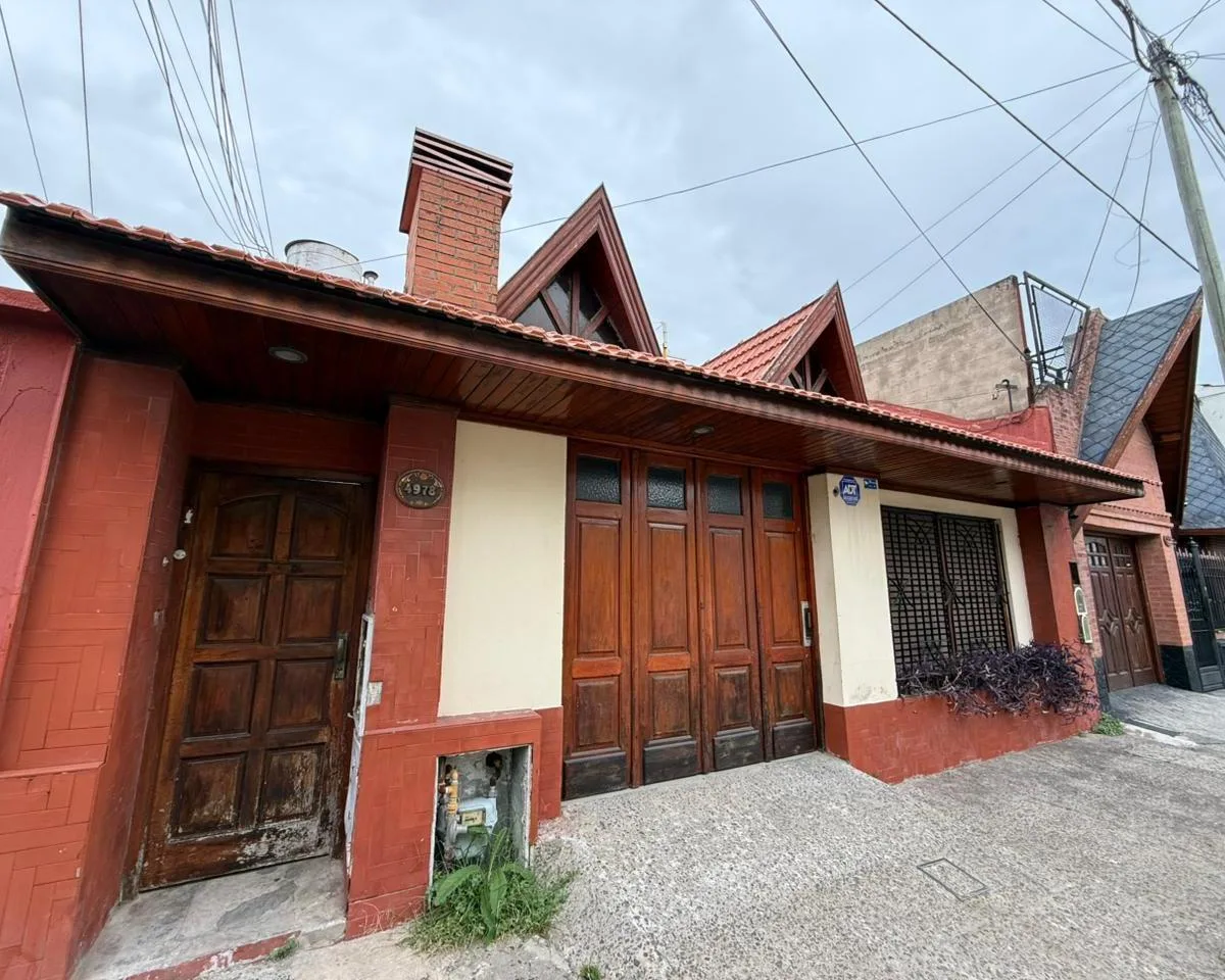 PH de 3 ambientes con cochera y terraza en alquiler en Villa Domínico