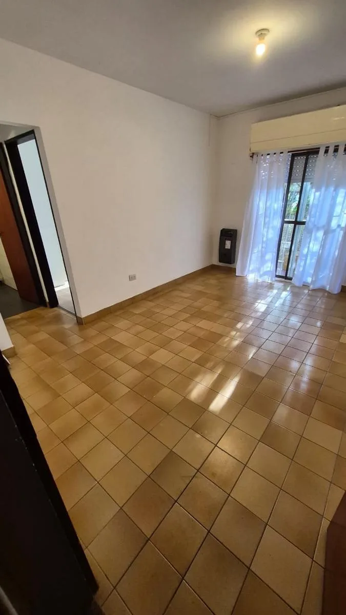 Departamento de 2 ambientes en La Plata