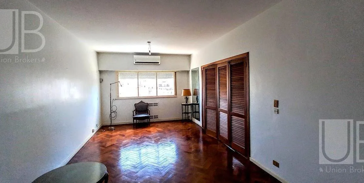 Квартира с 2 спальнями и кабинетом в Caballito