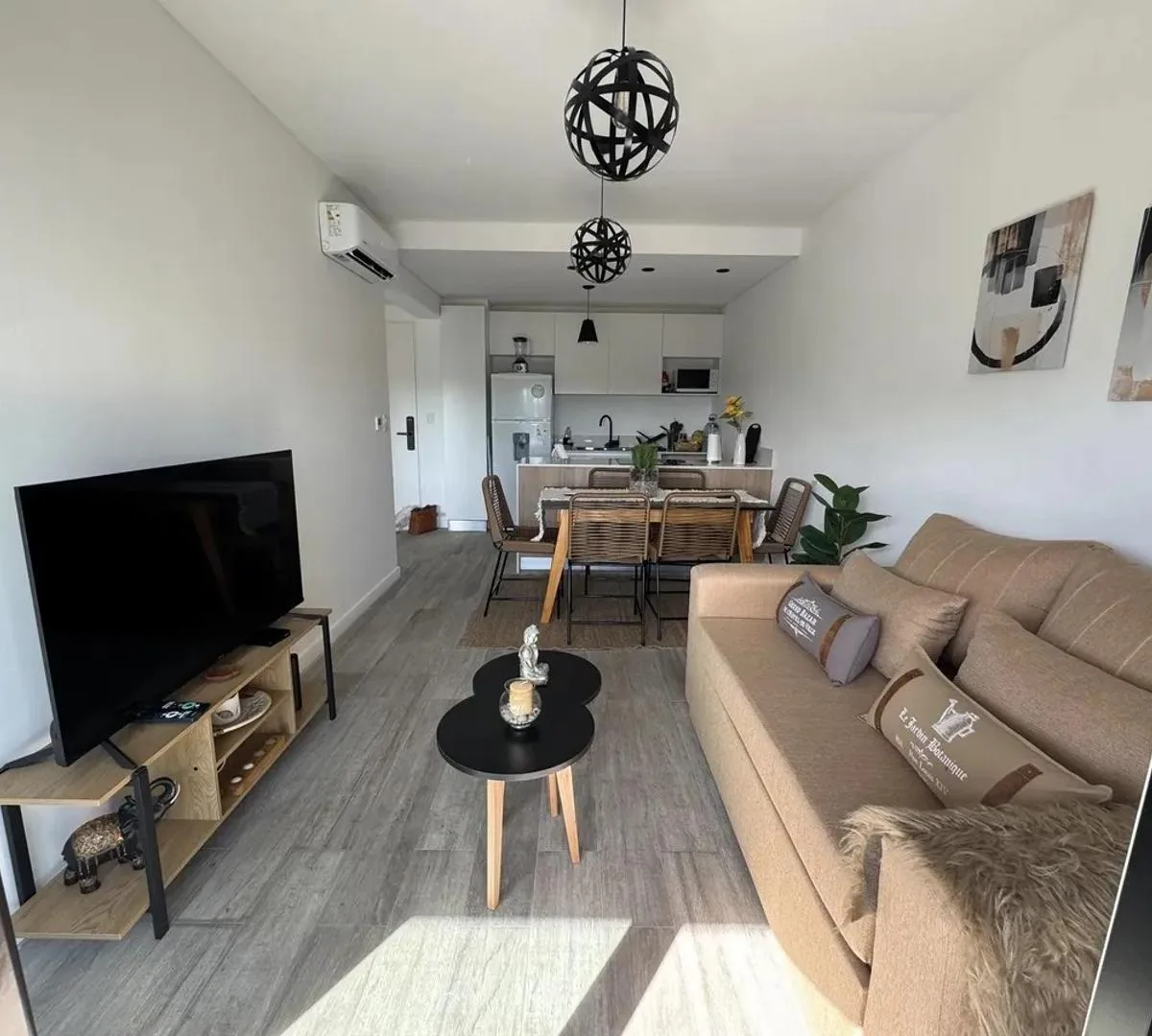 Меблированная двухкомнатная квартира 59 m² в Villa Devoto