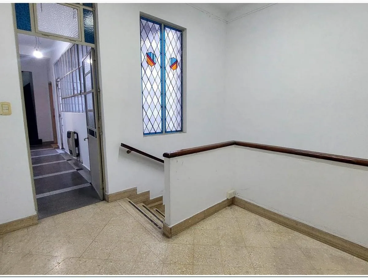 Departamento de 5 ambientes al frente en Villa Urquiza