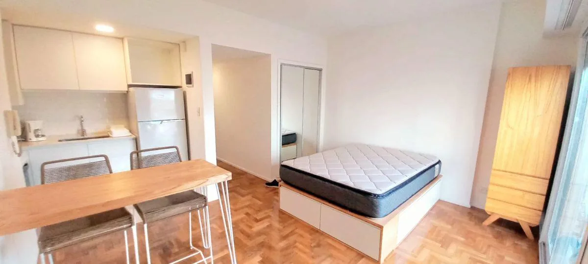 Kitnet mobiliada em Colegiales