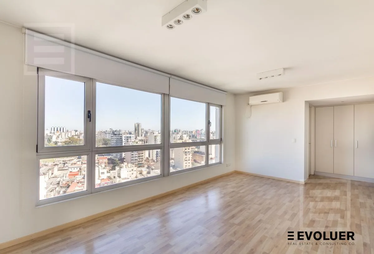 Furnished studio apartment in San Telmo with amenities at Quartier San Telmo