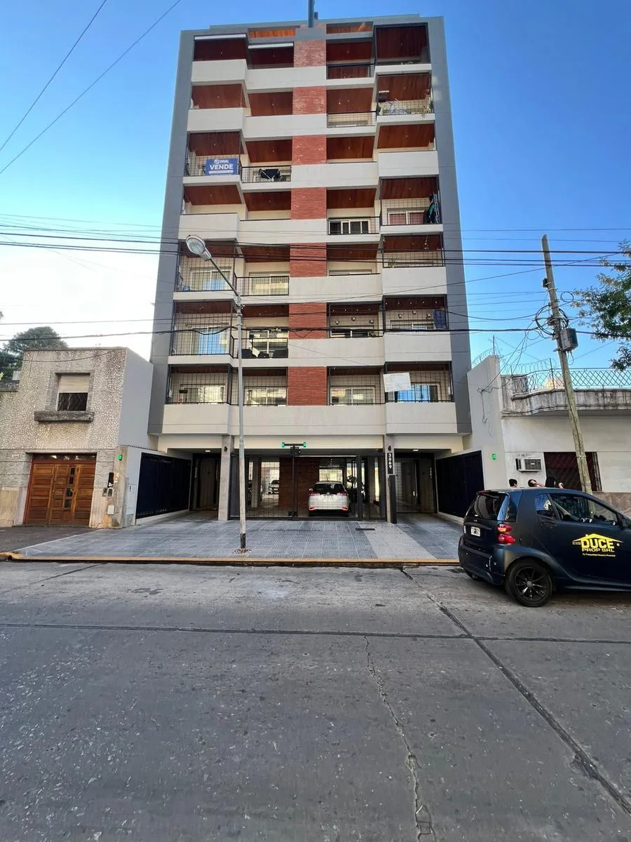 Apartamento de dois dormitórios para alugar em General San Martín