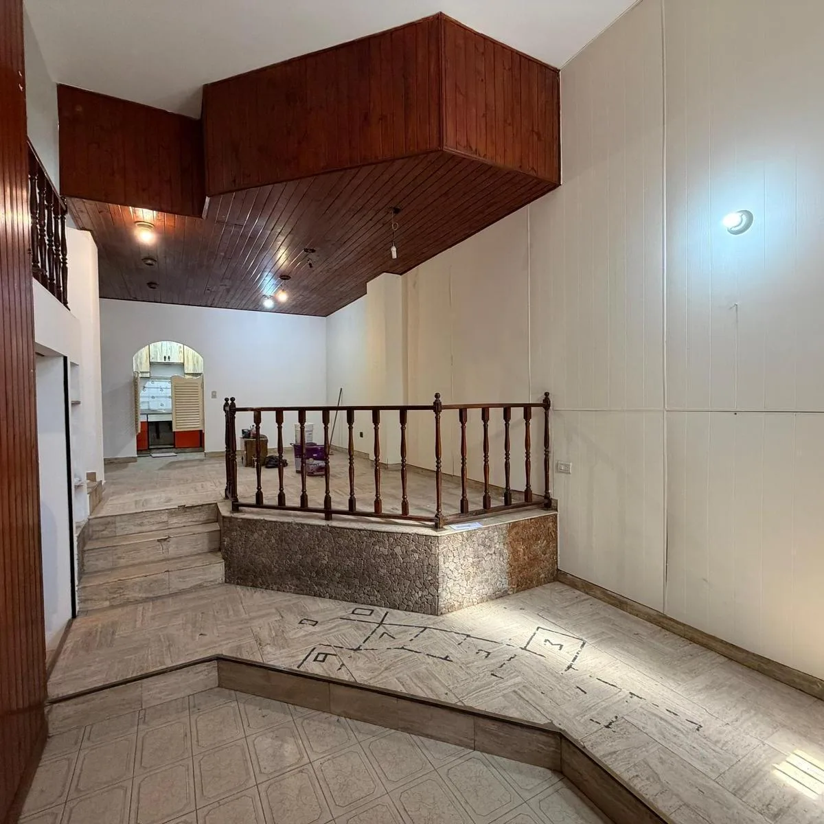 Three-room PH with private entrance in Flores