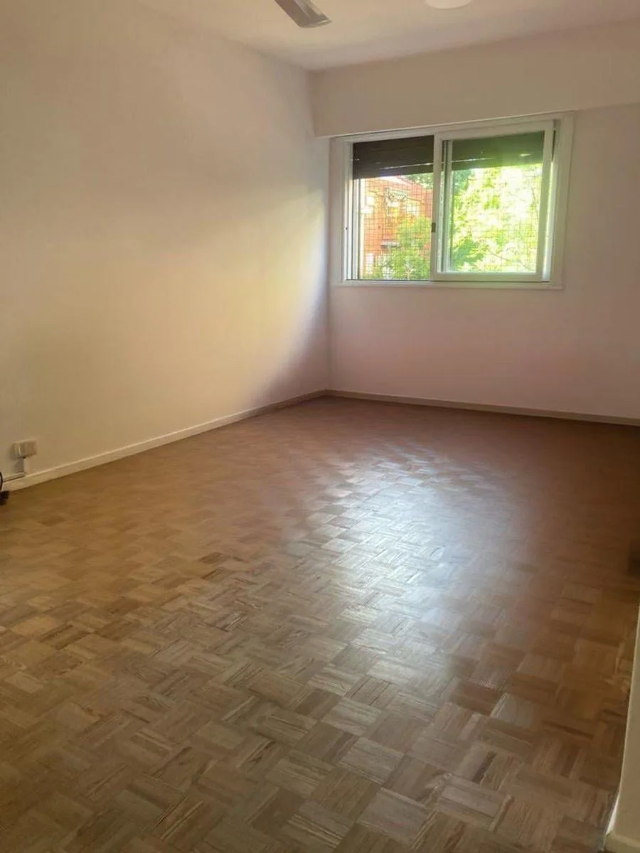 Departamento de 3 ambientes con balcón en Almagro