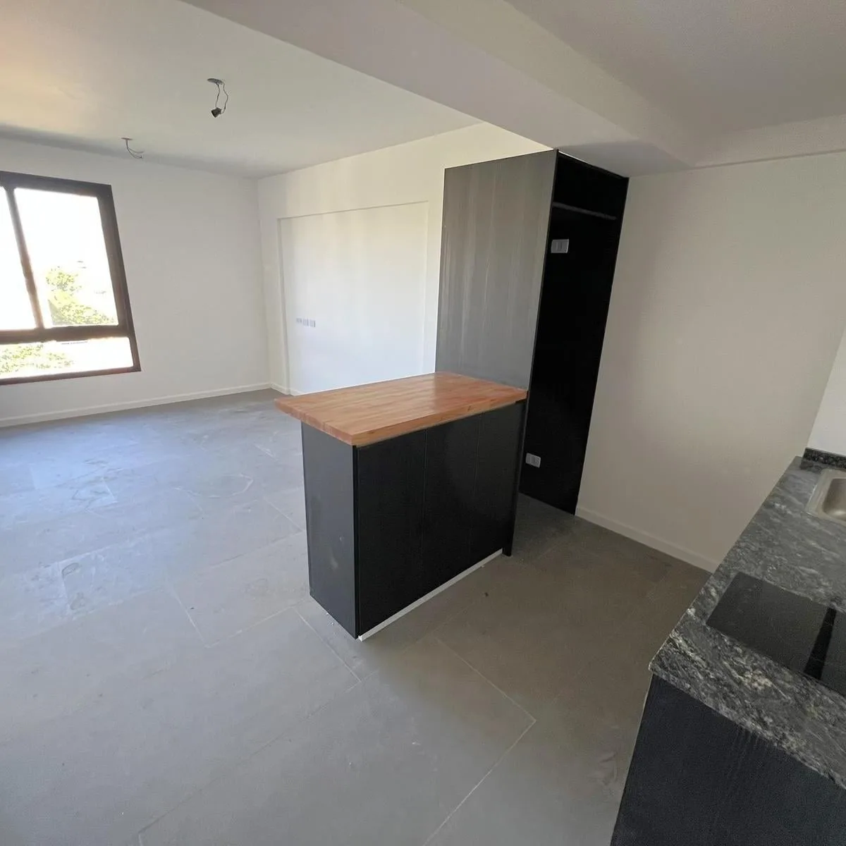 Hermoso Monoambiente C/ Balcón Al Frente - Amenities