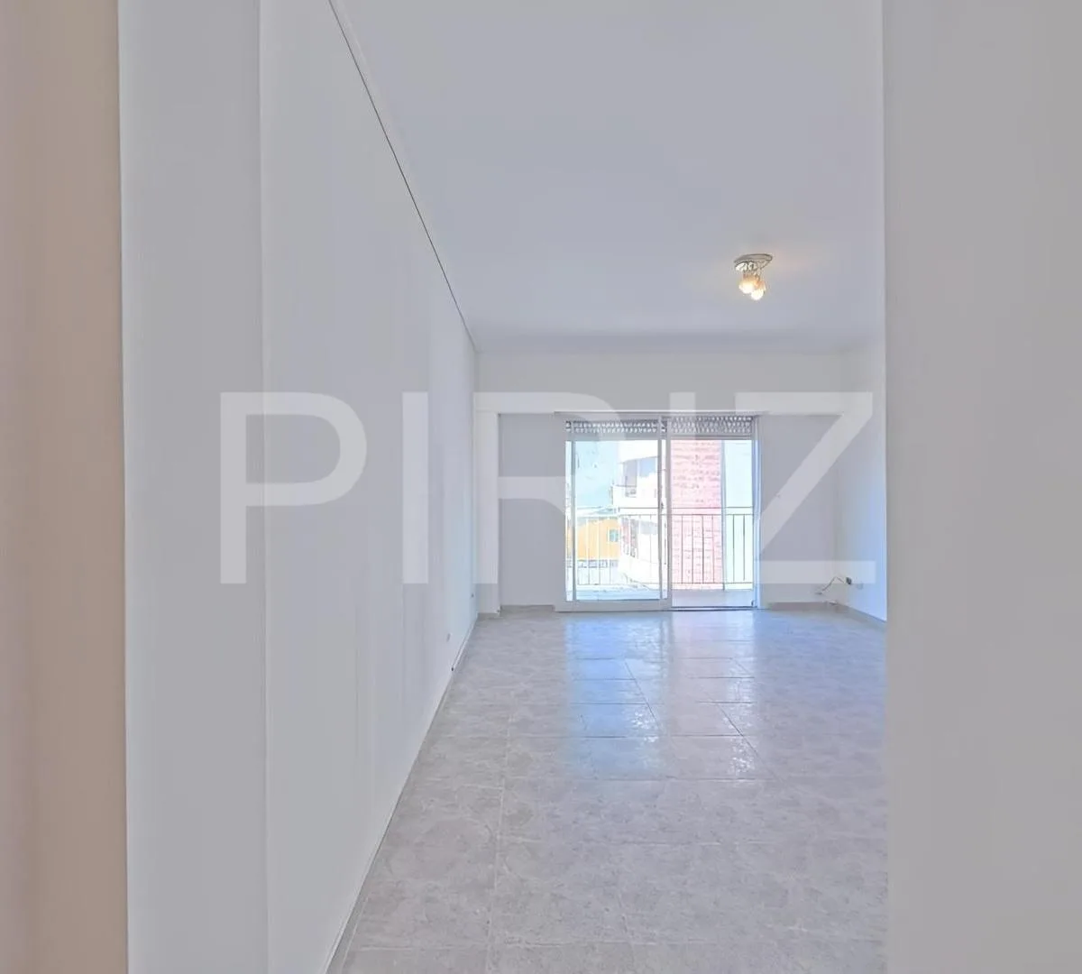 2-room unit with balcony