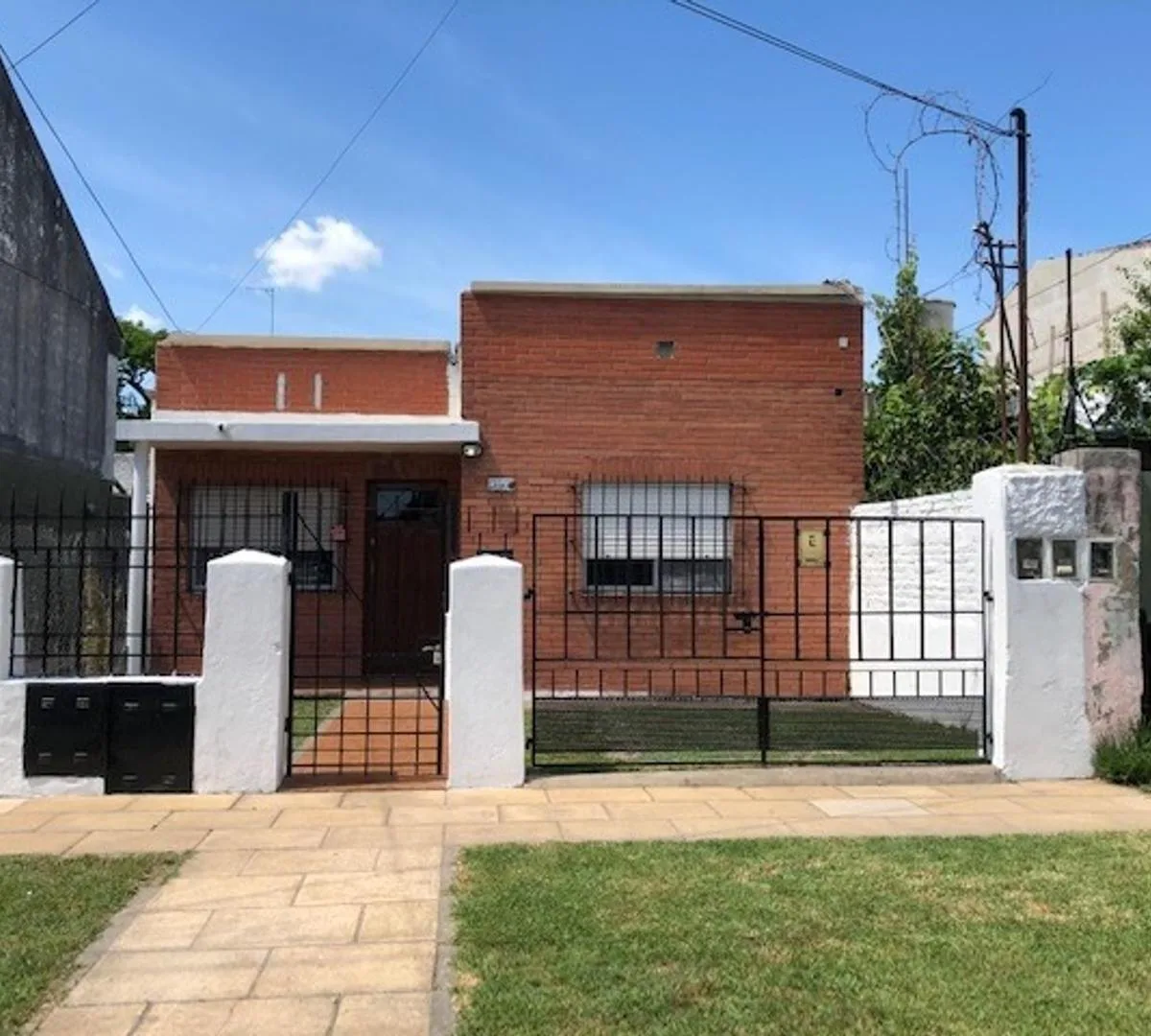 Casa de 3 ambientes en Don Torcuato