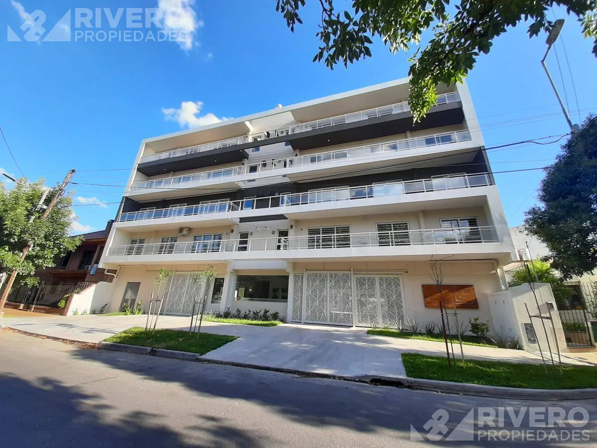 Two-bedroom apartment with private terrace in Morón