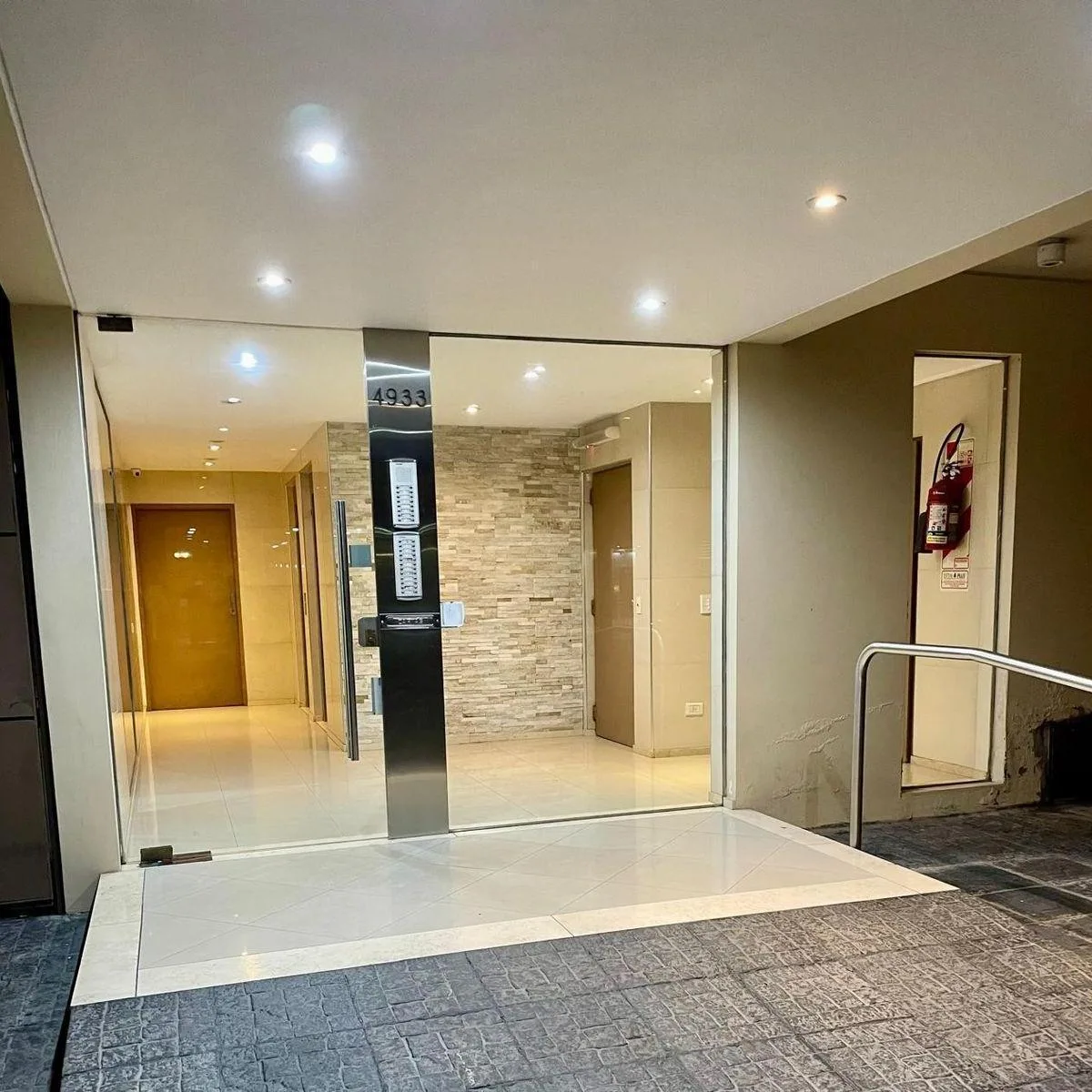 Квартира-студия с балконом в 7-м этаже в Buenos Aires