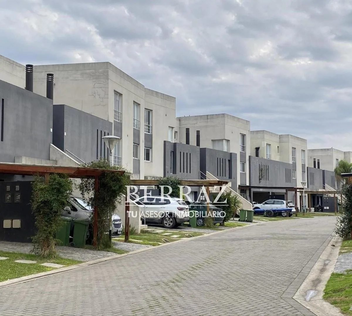 Loft-style studio apartment in Homes III, El Palmar, Nordelta