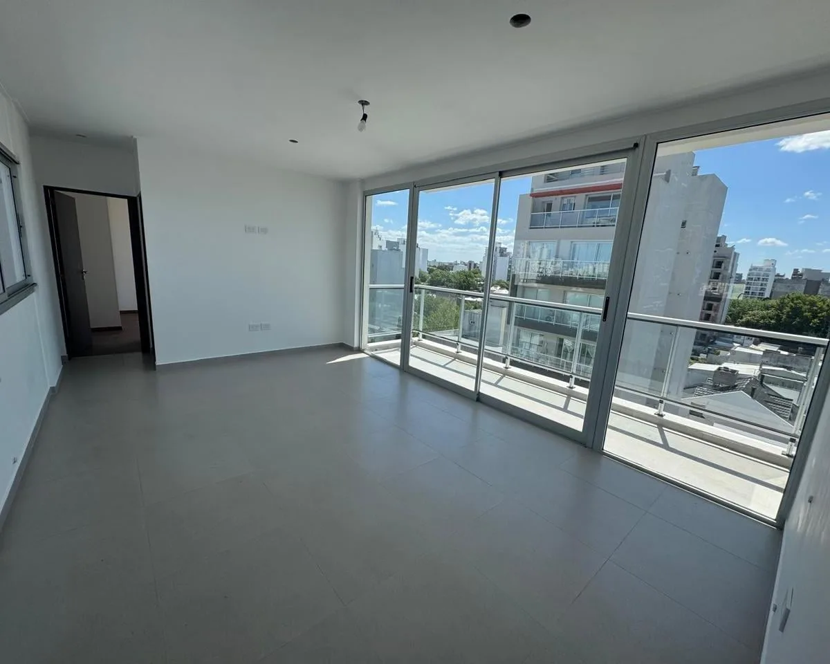Departamento monoambiente a estrenar en cuarto piso al frente