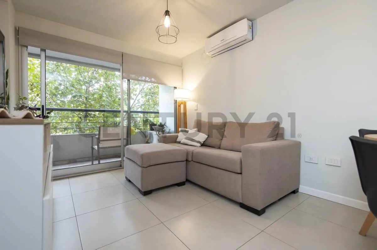 Однокомнатная квартира с 1 спальней, мебелью не указано, с парковочным местом в La Plata