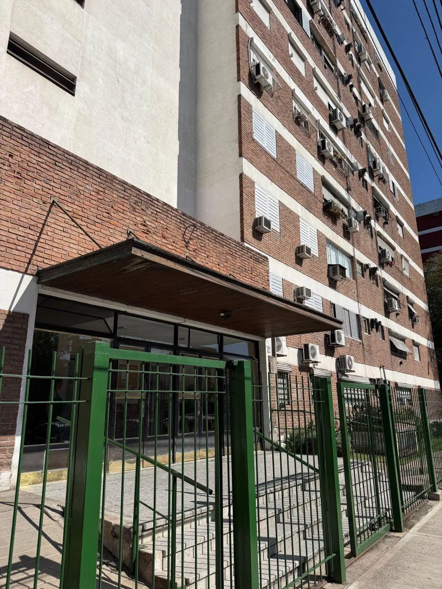 Three-room apartment with 2 bedrooms in Villa Lugano